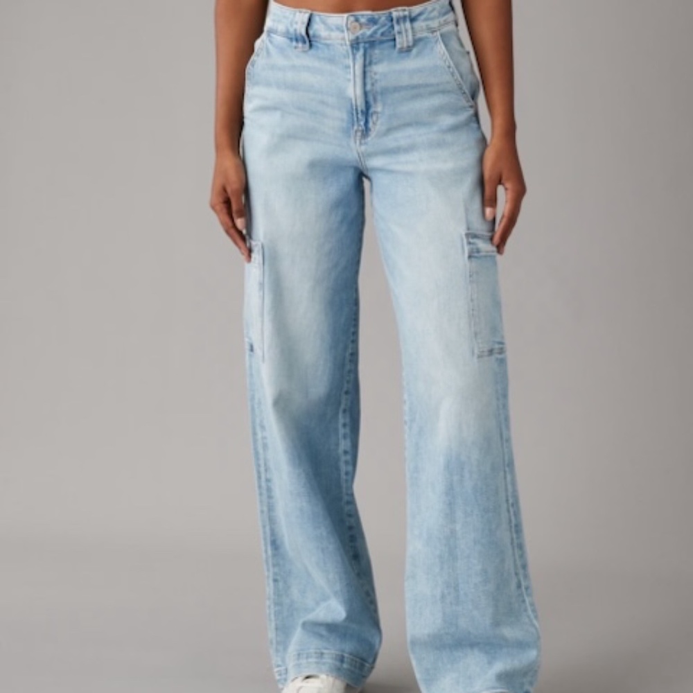 AE Dreamy Drape Cargo Wide-Leg Jeans